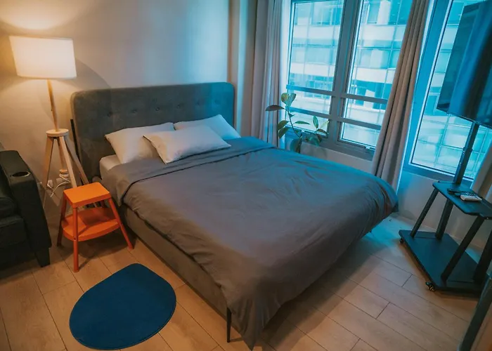 Cozy Eastwood W Pool Access, 65inch Tv And Wifi Apartamento Manila