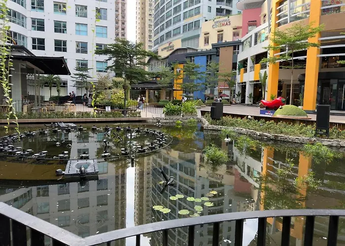 Cozy Eastwood W Pool Access, 65inch Tv And Wifi Apartamento *