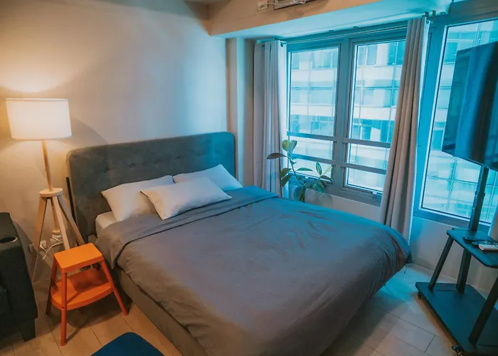 Cozy Eastwood W Pool Access, 65inch Tv And Wifi